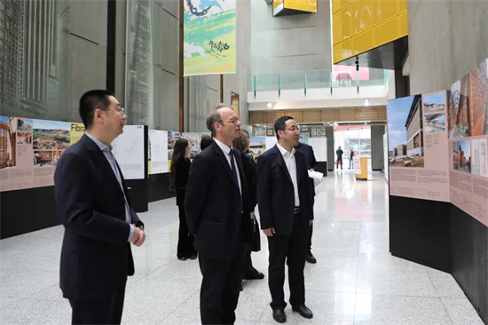 第十二屆中法環境月“自然建築展”在瀋陽建築大學啟幕_fororder_中法2