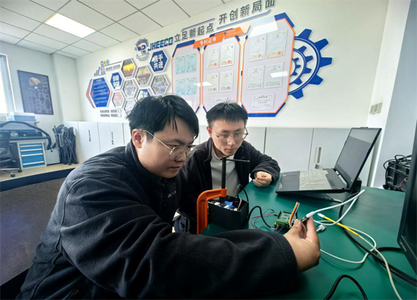 遼工大送“智”入企 實現校企地“三贏”_fororder_遼工大3