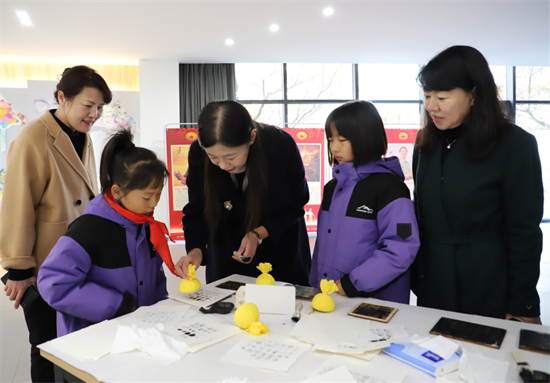 瀋陽市“閱讀啟智 星火傳承”整本書閱讀教學研討會舉辦_fororder_教育閱讀研討會2