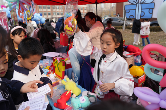 瀋陽市東北英才學校舉辦主題校園文化集市_fororder_教育文化集市2