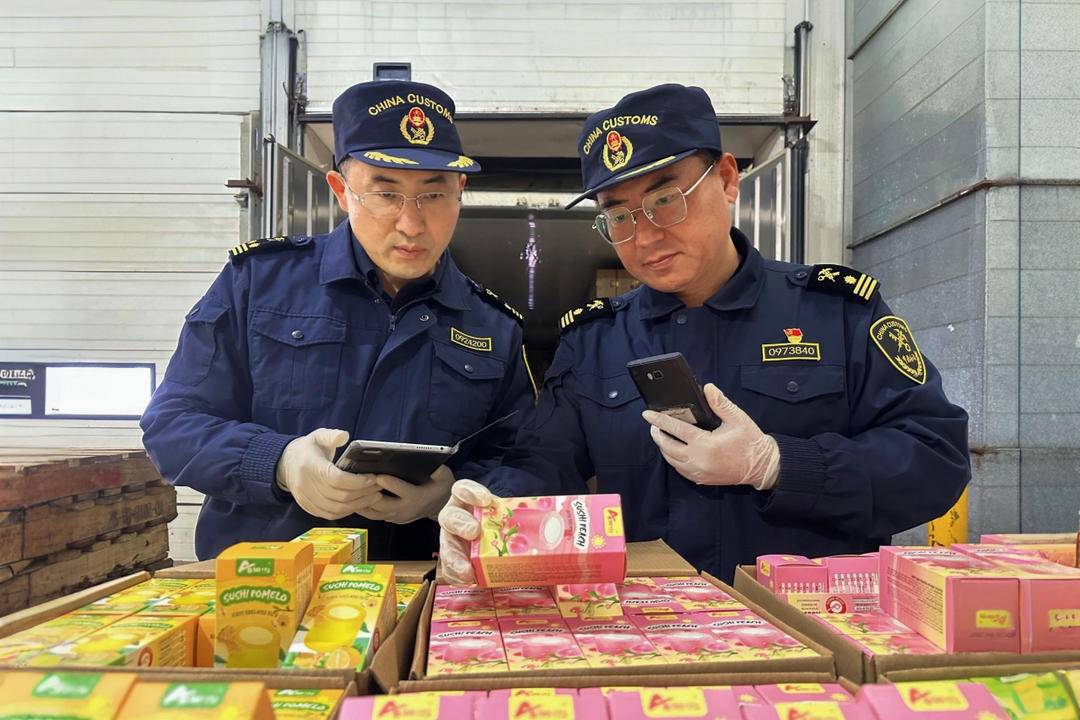 國産冰淇淋“清涼”出海