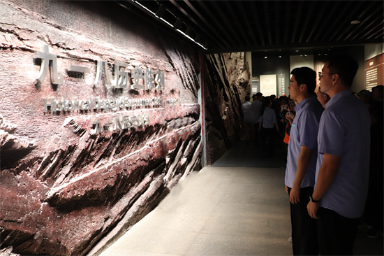 中建八局東北公司瀋陽于洪區城市更新建設項目開展主題黨日活動_fororder_中建八局2