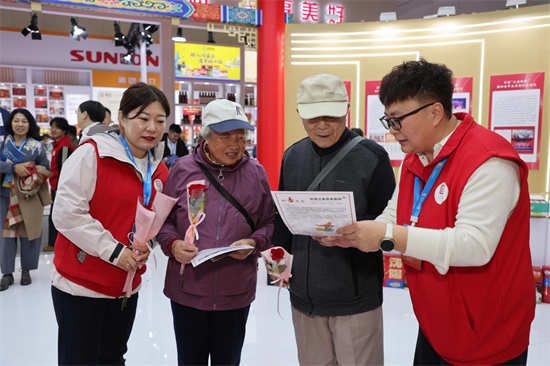 瀋陽攜29家單位亮相北京老博會 斬獲千萬元意向訂單_fororder_馬靜老博會1