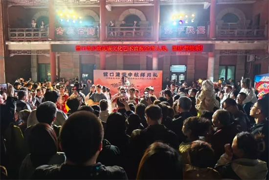 中秋國慶雙節同慶 營口文旅市場迎“黃金增長”前七天接待遊客、旅遊花費同比增幅超30%_fororder_圖片2