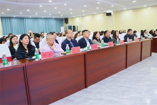 瀋陽鐵西區召開2025年基礎教育綜合改革工作推進會_fororder_教育鐵西改革1