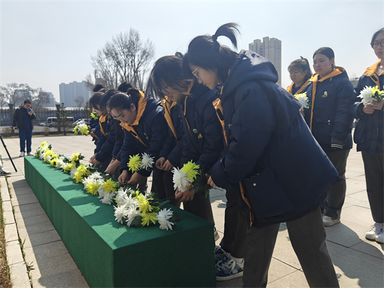 瀋陽市大東區舉辦清明節“銘記歷史祭英魂、緬懷先烈頌英雄”國防教育主題活動_fororder_微信圖片_20250403142743