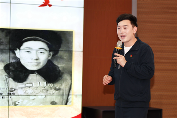 瀋陽市實驗學校“國防教育第一課”：模範引領，共築少年國防夢_fororder_圖片1