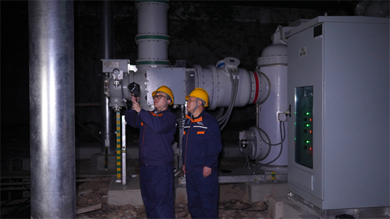本溪：50年老變電站“零點煥新” 連戰6夜用戶零感知_fororder_本溪供電3