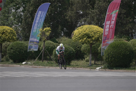 2025年中國公路自行車聯賽暨中國自行車運動騎遊大會湖系列·康平站開賽_fororder_常自行車3