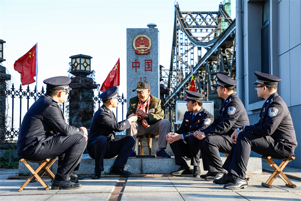 遼寧出入境邊防檢查總站：在英雄的城市傳承偉大精神