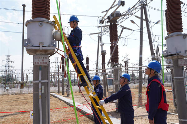 國網葫蘆島供電公司“黨建+安全”雙驅發力 築牢秋檢安全防線_fororder_葫蘆島供電1