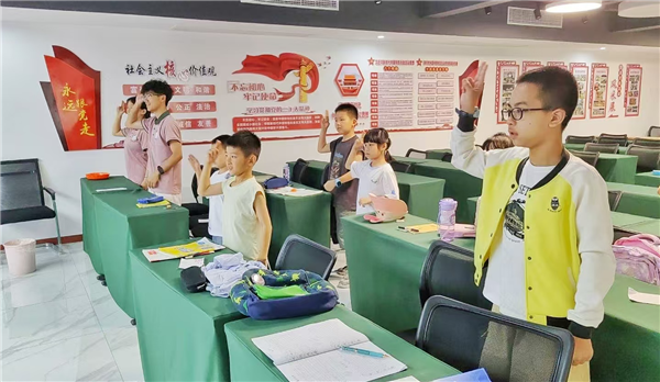 荊楚理工學院組織開展暑期“三下鄉”社會實踐活動_fororder_圖片11