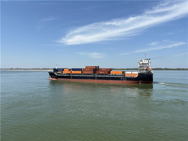 揚帆出海！荊州首個直航日韓國際航線開通_fororder_724e30d850454f5c9172d57783f11990