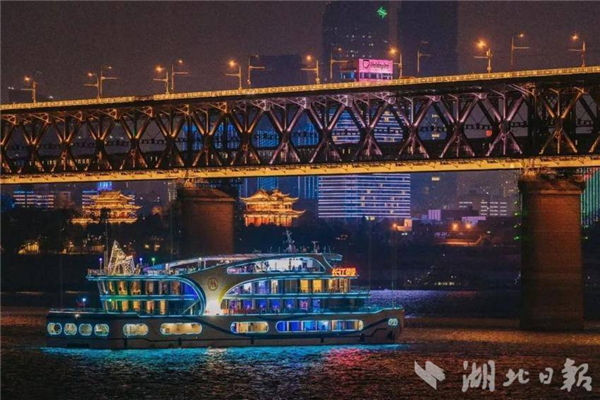 武漢將建設遊輪母港_fororder_微信圖片_20250709092638