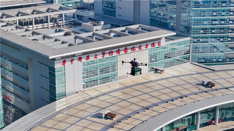 武漢低空 每個高度都有飛行器_fororder_01