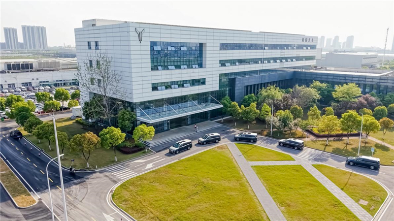 踐行品牌強國使命 嵐圖汽車用3個數字詮釋“三個轉變”_fororder_2025051064a338afc8e645129cf9863bc52c1351_202505102313187813rId4image1