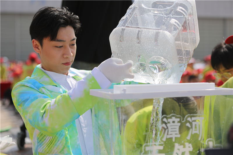 荊門市“漳河保護日”暨金龍泉啤酒水源體驗大會舉行_fororder_77