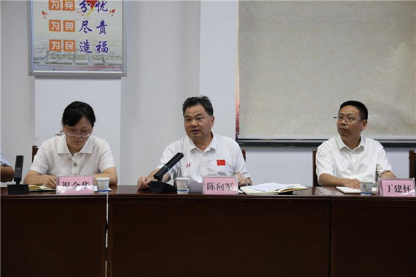 弘揚大別山精神 促進紅綠深度融合——我校“中國調查·社科強縣計劃”項目在黃岡四縣市開展調研活動_fororder_290e55fd-a191-44b0-9c17-bf746efbb0ed