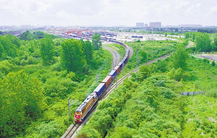 中歐班列（武漢）北歐三國新線路首發