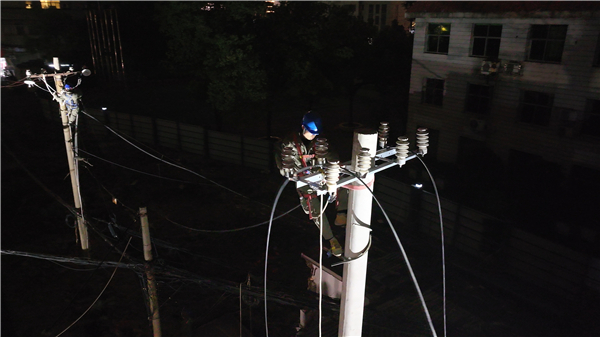 “零感知”電力施工 實現保供和城建“兩不誤”_fororder_微信圖片_20250225152659