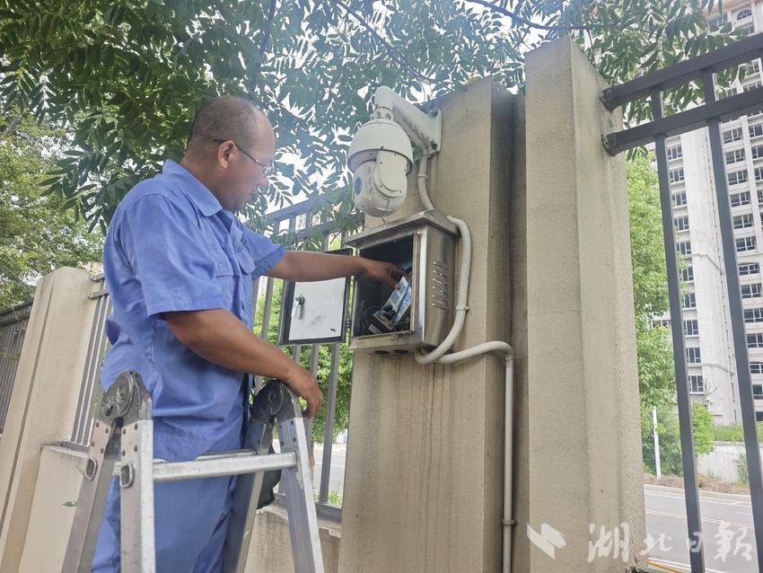襄陽市樊城區：多舉措築牢開學安全防線​