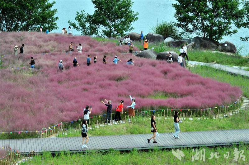 宜昌：峽江風景美 江畔休閒遊