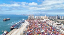 山東港口青島港前4個月貨物吞吐量超2.5億噸_fororder_20260603b13c13e71bb84ce092d114056bd387c4_20260603b21d3c23a8cf475e82d53e84fc9b6259