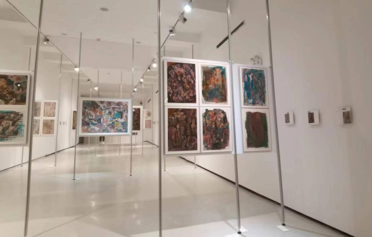 “分叉：樹／陳恩深當代漆畫展”在渝開幕_fororder_微信圖片_20250312152646