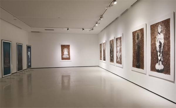 “邊界內外”央美川美教師版畫藝術展在重慶開幕