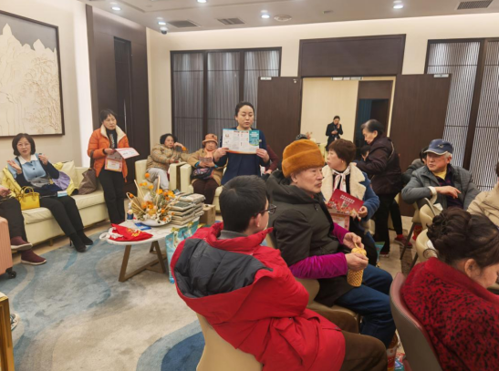 恒豐銀行重慶分行開展“擦亮識詐慧眼 共築防詐心墻”反詐集中宣傳活動_fororder_微信圖片_20250311134747