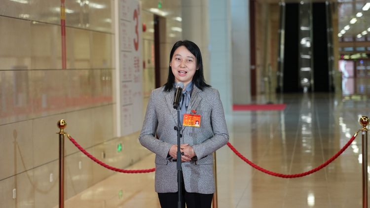 聚焦廣州兩會|人大代表：把聯繫群眾、服務群眾放在最接近群眾的地方_fororder_李方方