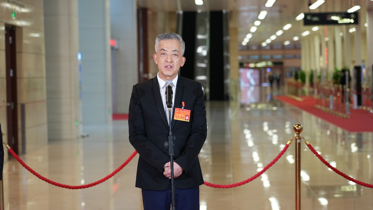 聚焦廣州兩會|人大代表：把聯繫群眾、服務群眾放在最接近群眾的地方_fororder_丘育華