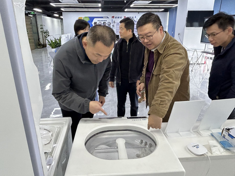 深圳龍崗區人武部聯合吉華街道走訪調研轄區科技企業 共築民兵編建新優勢_fororder_圖片18