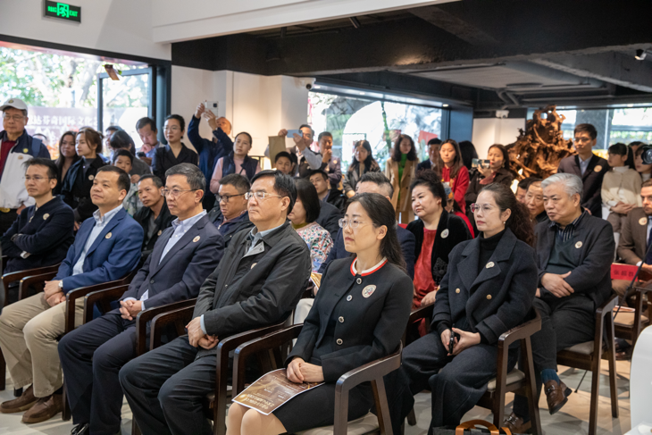 中意達芬奇國際文化藝術中心揭牌儀式在深圳舉行
