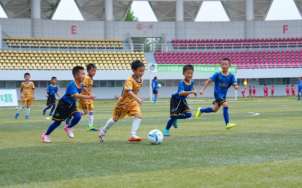 2025年綠茵小將青少年足球冠軍盃(貴州惠水站)開賽_fororder_比賽中 (6).JPG