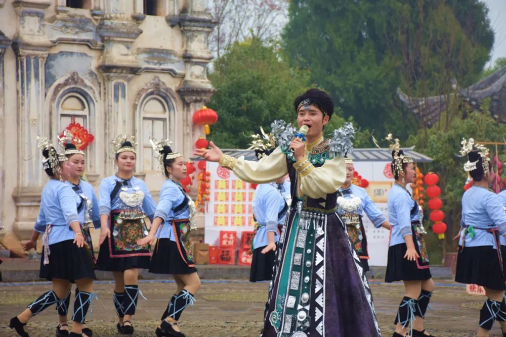 “一封家書”點熱貴州天柱“村”晚  侗族文化綻放新春光彩