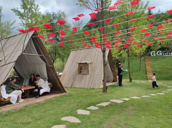 貴陽市烏當區2025國慶假期文旅市場交出亮眼答卷_fororder_640 (1)