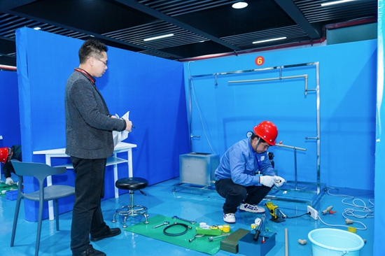 以賽促學強技能 貴州省水利行業職工職業技能大賽開幕_fororder_12178588