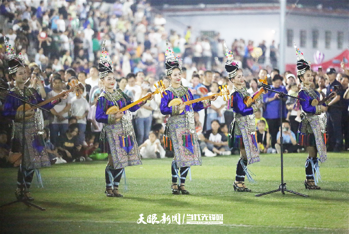 住進山水,玩轉宇宙!貴州旅遊新公式=酒店×科技×民俗_fororder_17439406724587