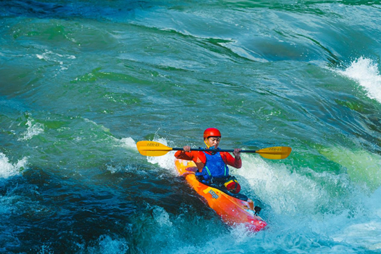 首屆黃果樹大瀑布國際激流迴旋極限賽將於10月25至26日舉行 首屆黃果樹大瀑布國際激流迴旋極限賽將於10月25至26日舉行_fororder_圖片7