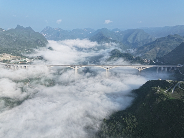 納晴高速六枝段通車 貴州六枝特區邁入“高速聯網”新時代_fororder_圖片4