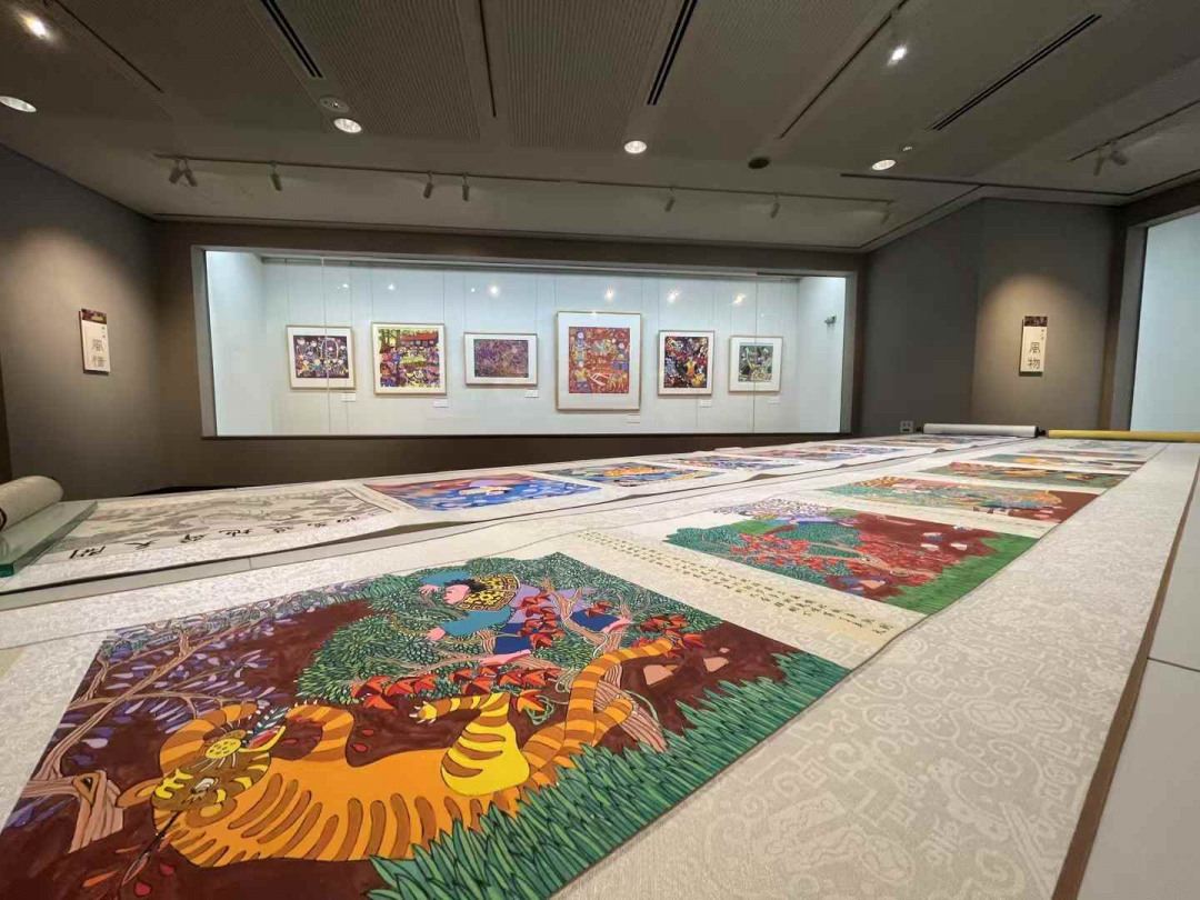 “在希望的田野上——貴州水城畫展”亮相東京