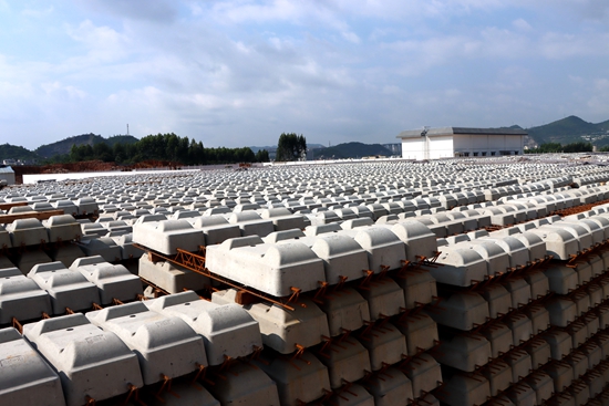 盤興鐵路:106788根雙塊式軌枕預製完成_fororder_圖片3