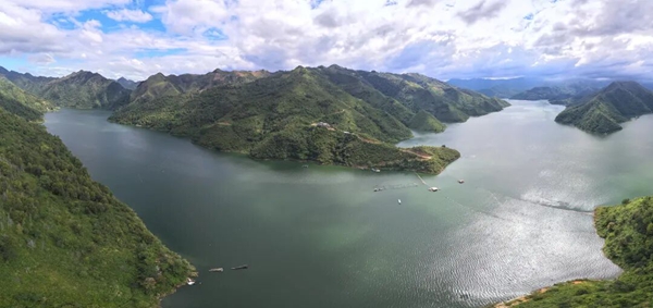 貴州羅甸鳳亭鄉：生態漁業鋪就富民振興路_fororder_鳳亭庫灣全景