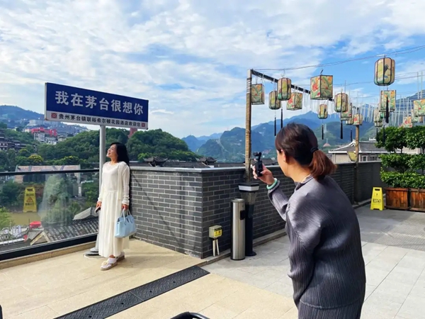 貴州仁懷創新“住宿 ”新模式_fororder_3