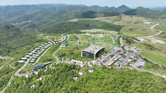 “賽動黔景”享清涼 畢節大方定向賽奏響避暑旅遊新樂章_fororder_崔蘇壩露營基礎全景-大方融媒體中心供圖.JPG
