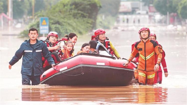 “報告，群眾都已安全” —黔南州黔東南州防汛搶險救災一線直擊