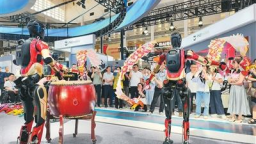 2025，中國經濟向“新”求“質”