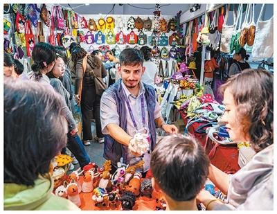 “廣闊的中國市場是我們的新機遇”（零關稅·促共贏）