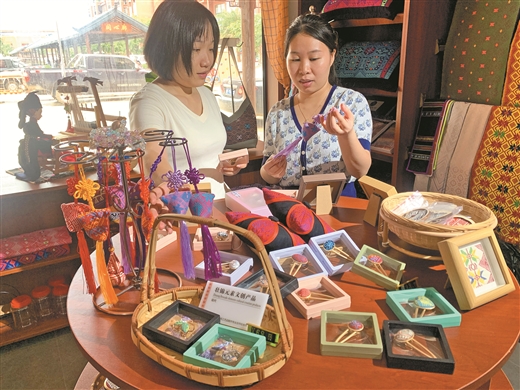 邊陲小城的活力與韌勁 龍州縣上半年地區生産總值同比增長10.7%_fororder_8814298_cenhr_1753786371245_b